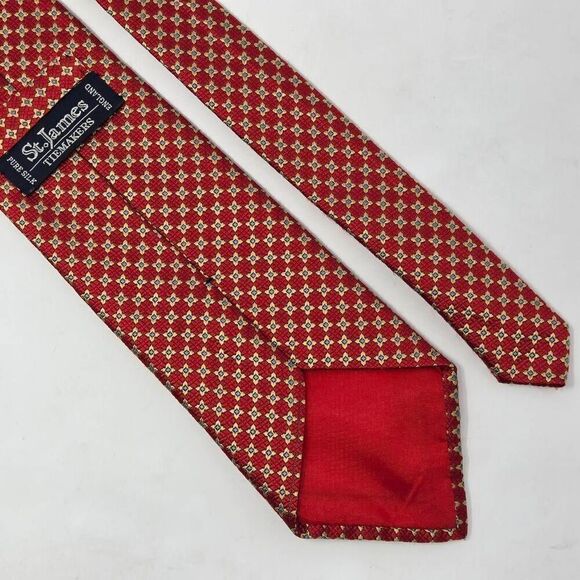 ST. JAMES TIEMAKERS SILK TIE RED GOLD STAR SATIN TEXTURED LUXURY 3.75" X 58" - Picture 2 of 3